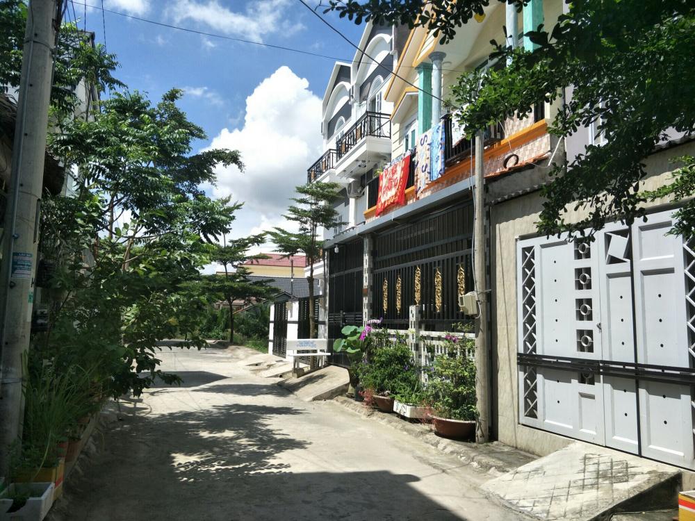 Căn nhà 4x10m, KDC 274 Nguyễn Văn Tạo. Giá 1 tỷ 300 triệu