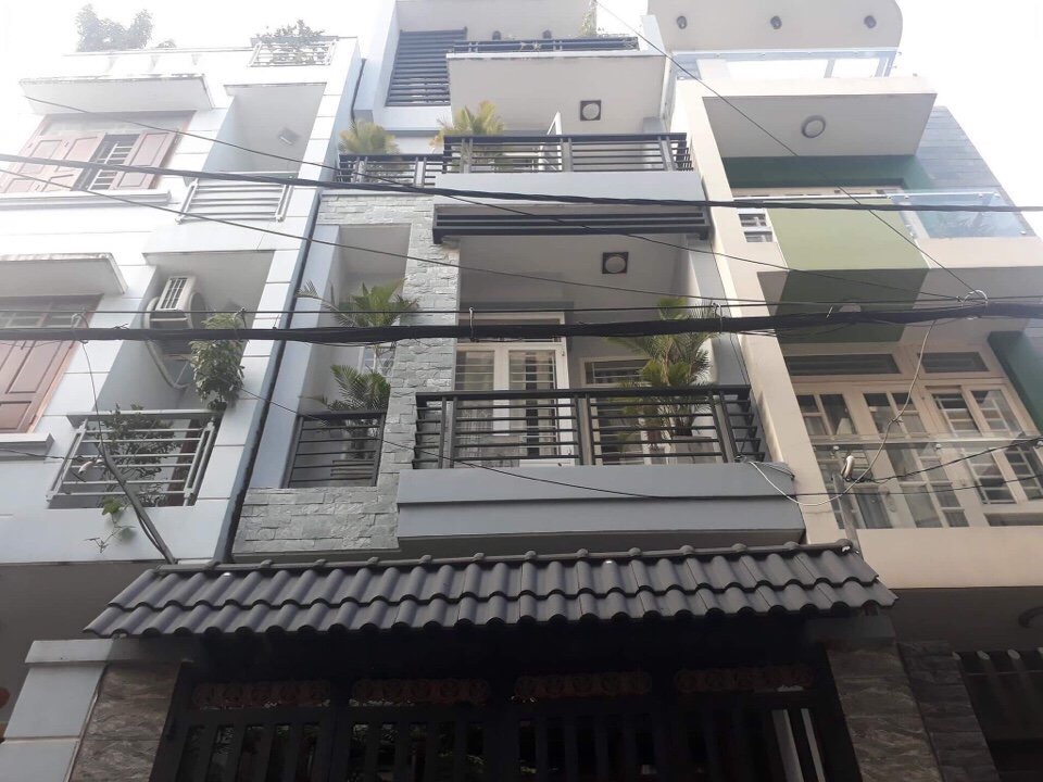 Bán nhà Hẻm Nguyễn Xí, Phường 26, Quận Bình Thạnh; 4 x 14m, 1 trệt 3 lầu, giá 5,5 tỷ