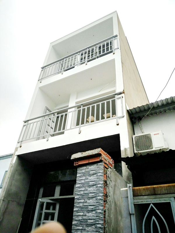 Bán gấp nhà đường Nguyễn Văn Quỳ, Phường Phú Thuận, Quận 7, hẻm 160