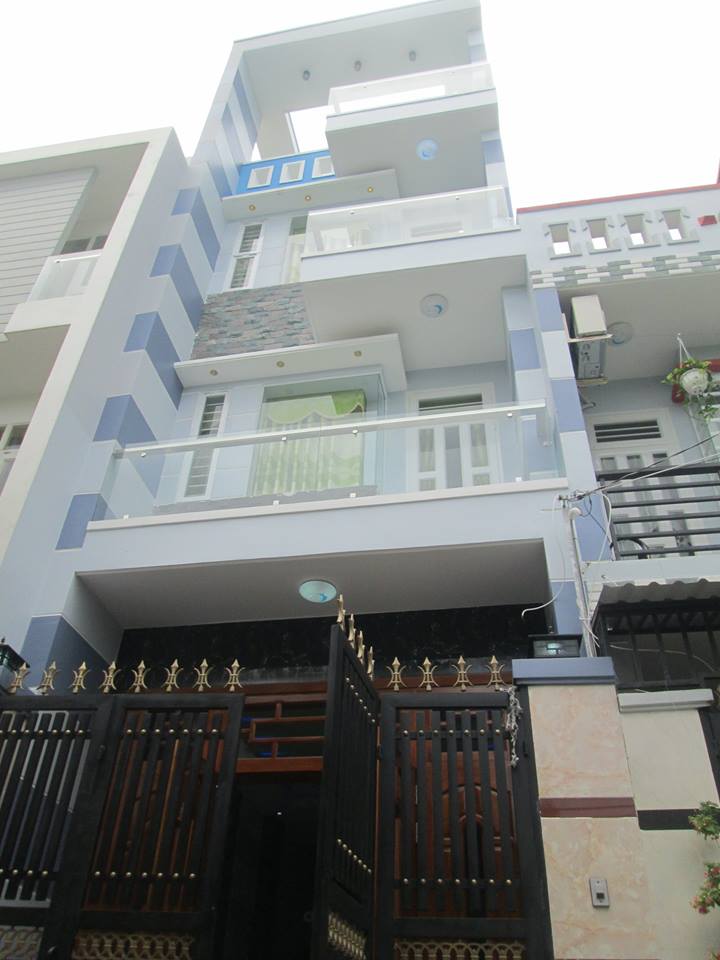 Bán nhà hẻm xe hơi 6m Lê Quang Định, cách 1 căn nhà 4x18m, 3 lầu đúc, giá 7 tỷ