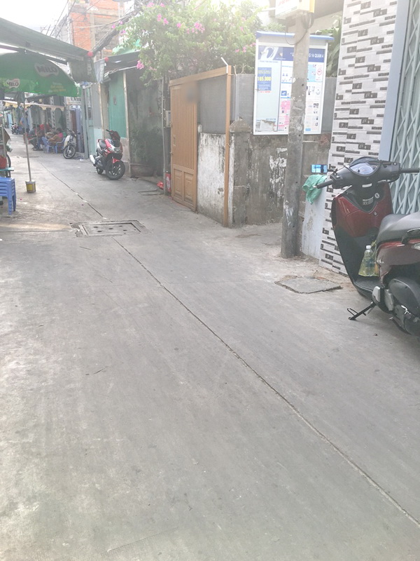 Bán nhà mặt tiền hẻm 576 Đoàn Văn Bơ, Phường 14, Quận 4