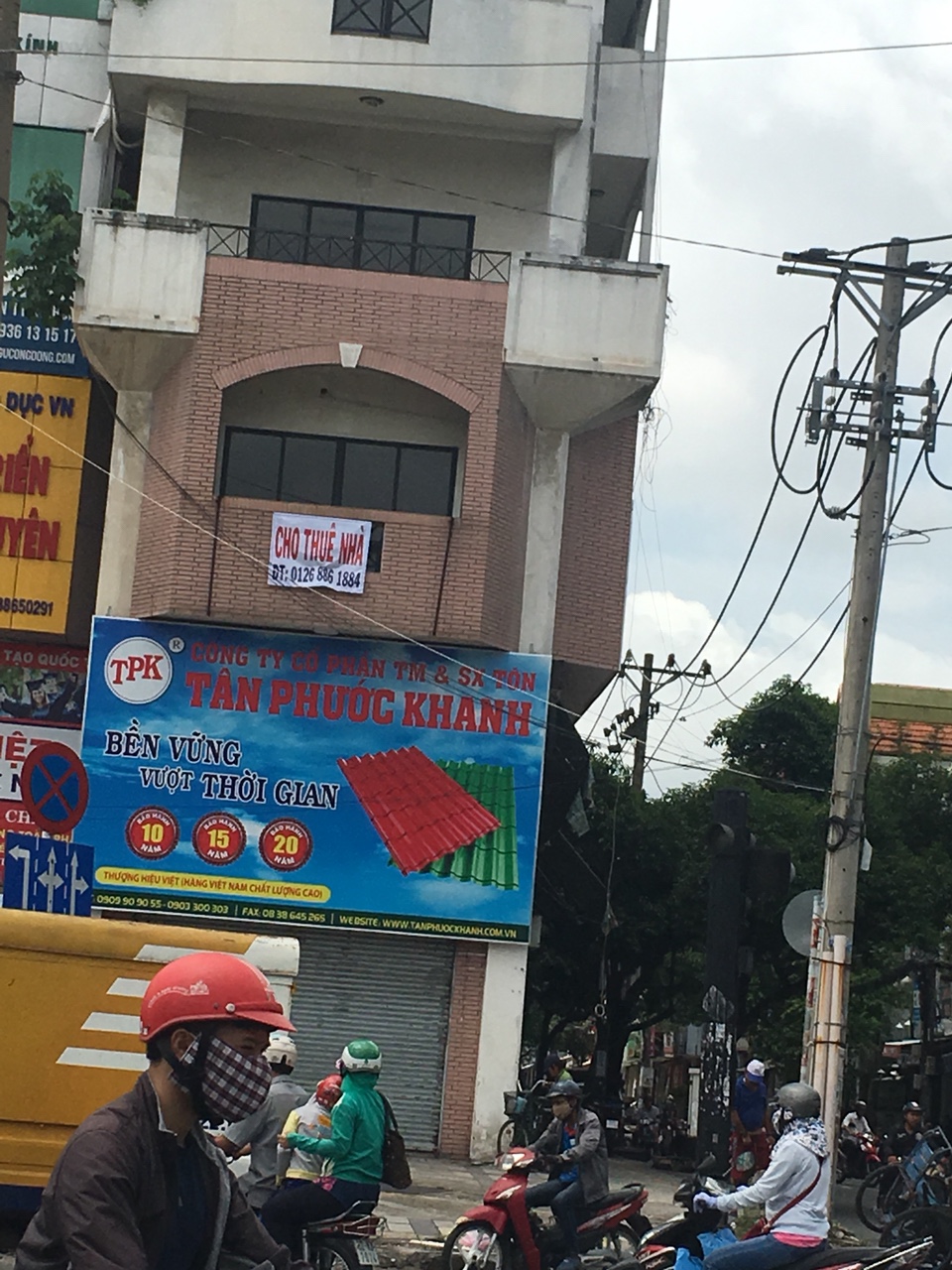 Bán nhà 2MT đối diện chợ Phạm Văn Hai, P2, Tân Bình, giá 21 tỷ