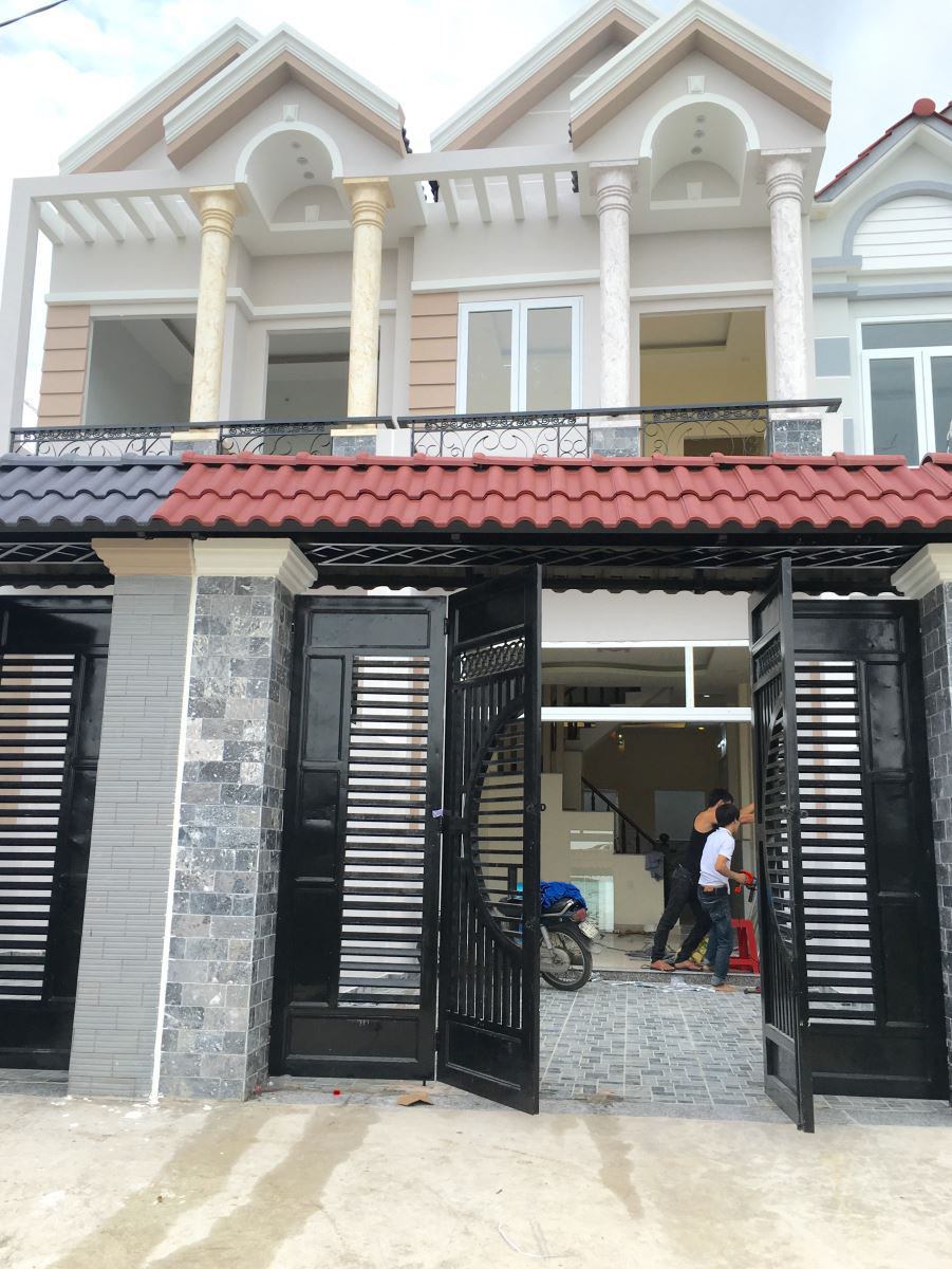 Bán nhà mới sát MT đường Nguyễn Thị Tú, DT: 4x12m, 1 lầu, 1,45 tỷ