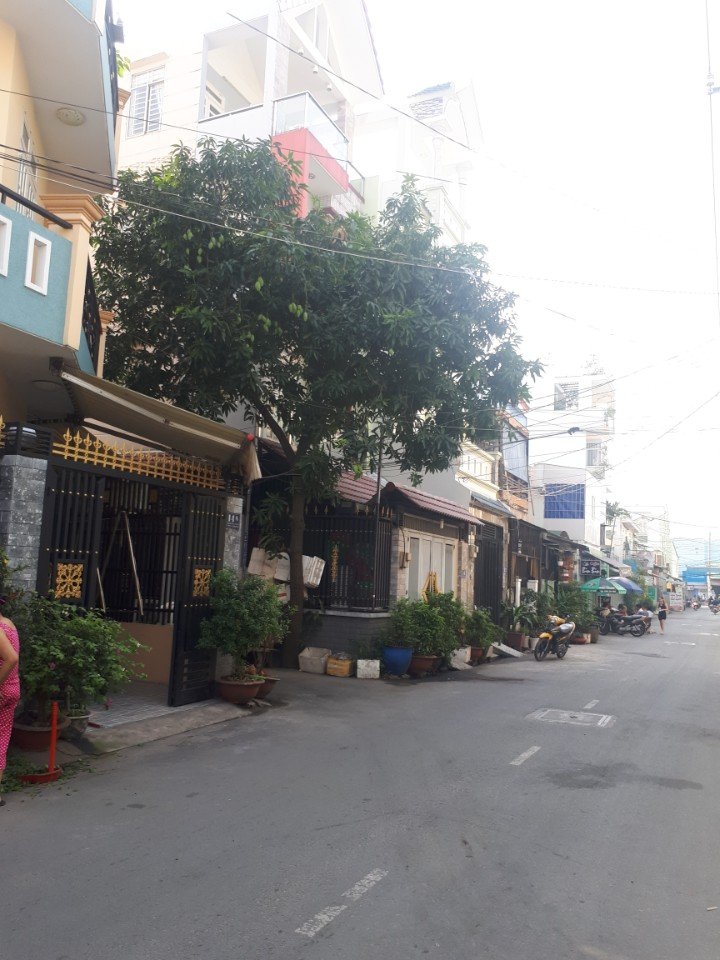 Nhà Mặt Tiền KD sầm uất đường Trương Phước Phan, P. BTĐ, DT 4.5x16m 4 tấm , nhà đẹp,