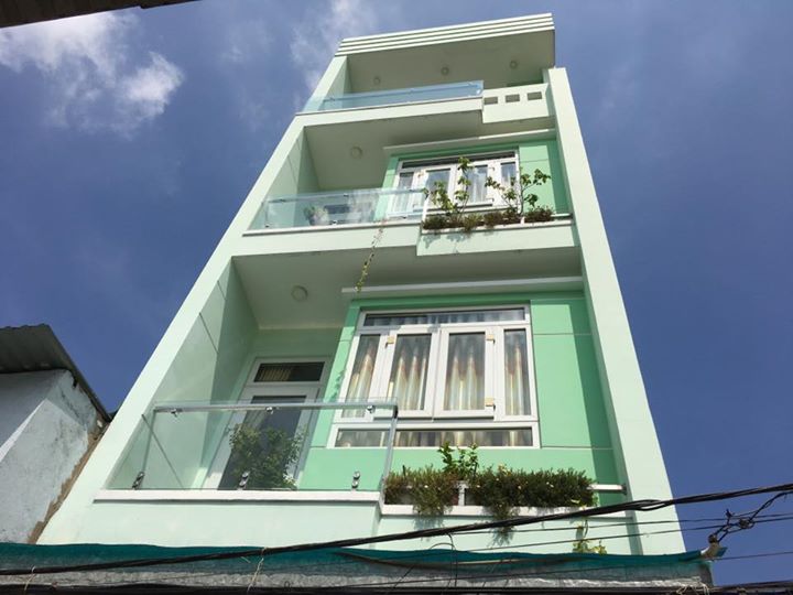 Cần Bán nhà mặt tiền Lê Hồng Phong, Quận 10. DT 4.2x20m, 5 lầu, HĐ thuê 70 triệu/tháng