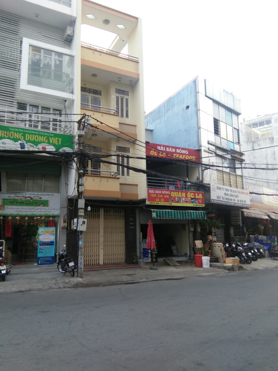 Bán nhà mặt tiền Phan Văn Trị quận 5 (3.4x12m) trệt , lửng , 2 lầu sân thượng .