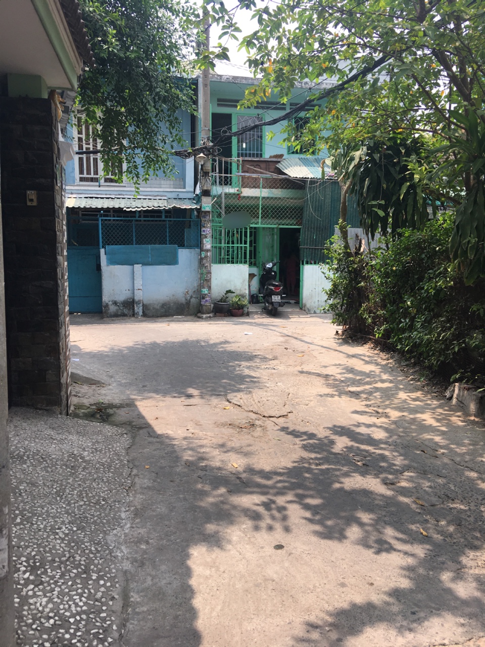 Gấp bán nhà 2 lầu ST, 4x12m, vuông vứt, hẻm 3m cách MT 30m tại Nguyễn Trung Trực