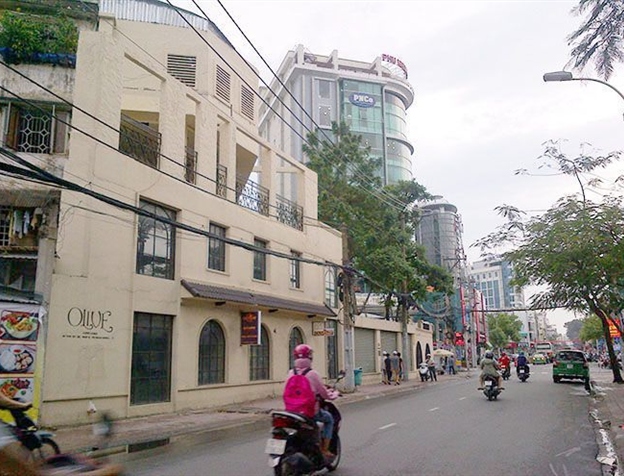 Chủ nhà vỡ nợ cần tiền bán gấp nhà Nơ Trang Long, P.12, DT công nhận 100m, giá 12,9 tỷ 