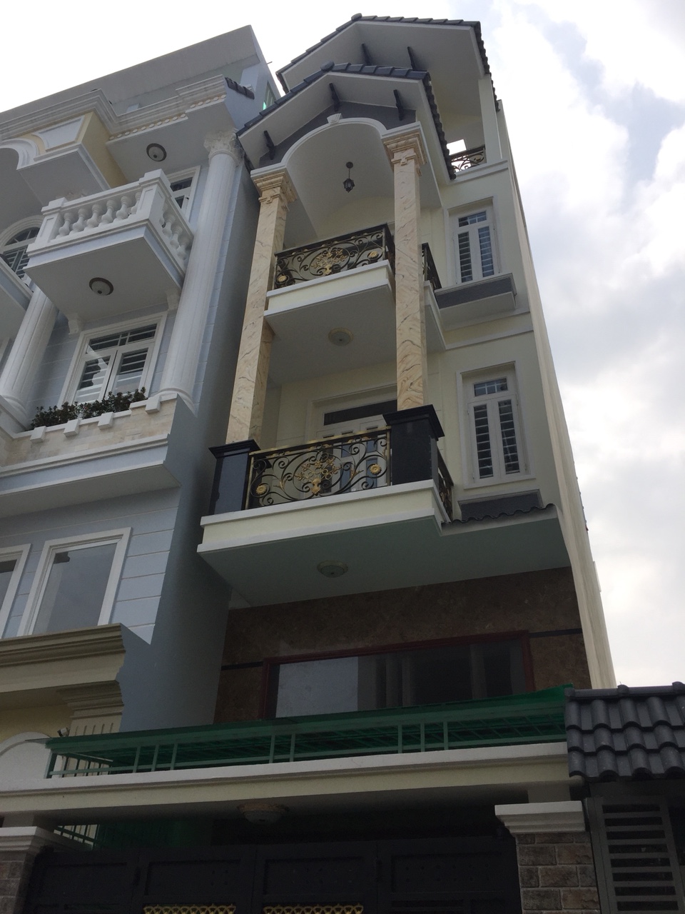 Bán nhà mới xây 261 Lê Đức Thọ, P17, Gò Vấp, DT: 4 x 20.8m, giá 7.15 tỷ TL