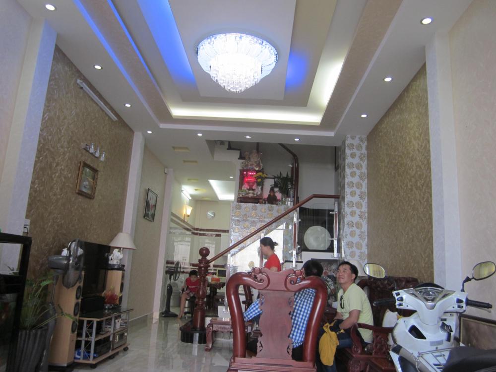 Bán nhà HXH vào nhà Vũ Ngọc Phan, Bình Thạnh