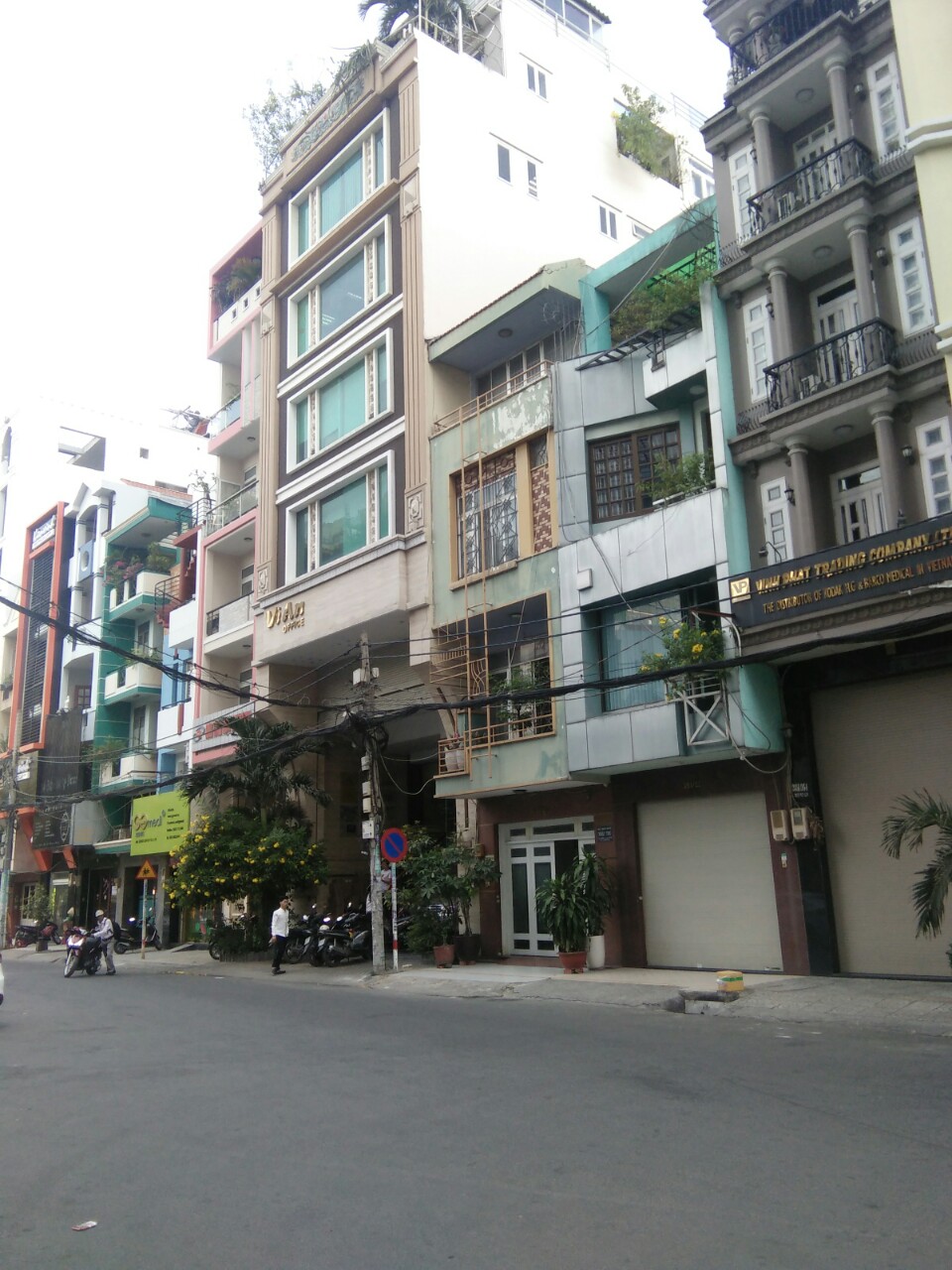 Bán nhà MT Điện Biên Phủ gần ngã tư Cao Thắng (3.5x25) 2 lầu giá 14.8 tỷ