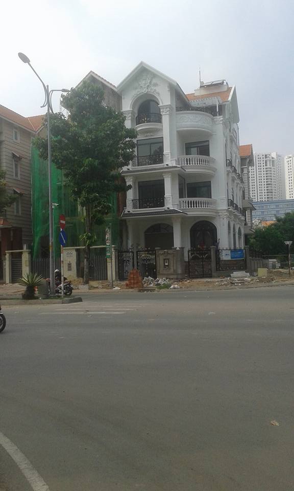 Cần bán Biệt thự, giá 50 tỷ, đường Nguyễn Thị Thập, Him Lam, Q7 HCM