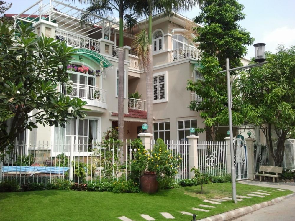 Cần bán căn góc biệt thự Hưng Thái 2, Phú Mỹ Hưng, Quận 7 - LH 0918850186 Hiên