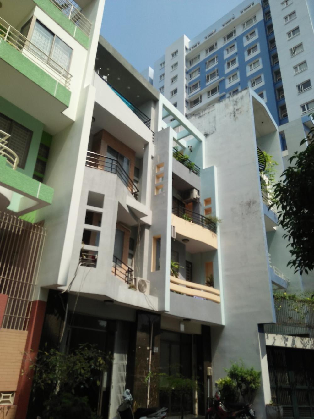 Nhà HXH 8m Chu Văn An, DT: 4x22m, 4 lầu, giá: 8,6 tỷ