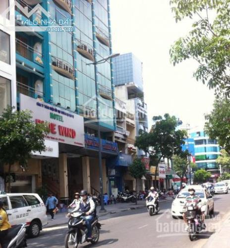 Bán nhà mặt tiền đường Nguyễn Thông, P9, Q3. DT 9 nở hậu 10x27m