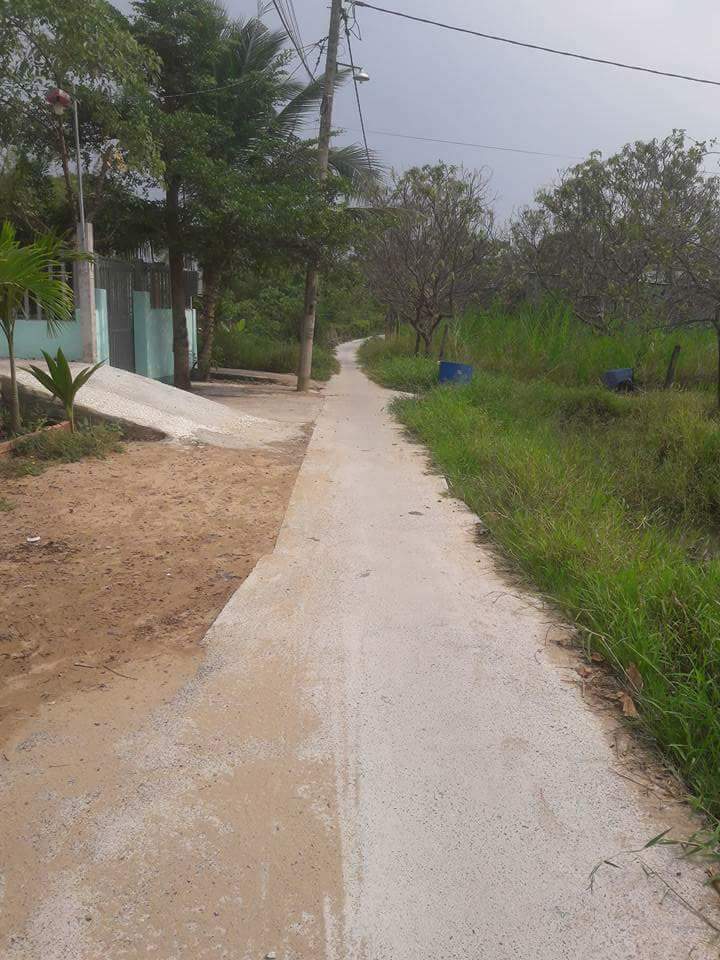 Bán đất 2/ ngắn, đường Đoàn Nguyễn Tuấn (18m), 4x23, công nhận 83,3m2 thổ cư, vuông vứt,SHR rất đẹp
