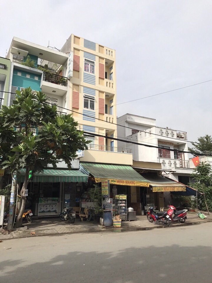 Bán nhà mặt tiền đường Hương Lộ 2, Q. Bình Tân, 4x35m, 3.tấm gần Bốn Xã vị trí đẹp, giao thông thuận tiện, 