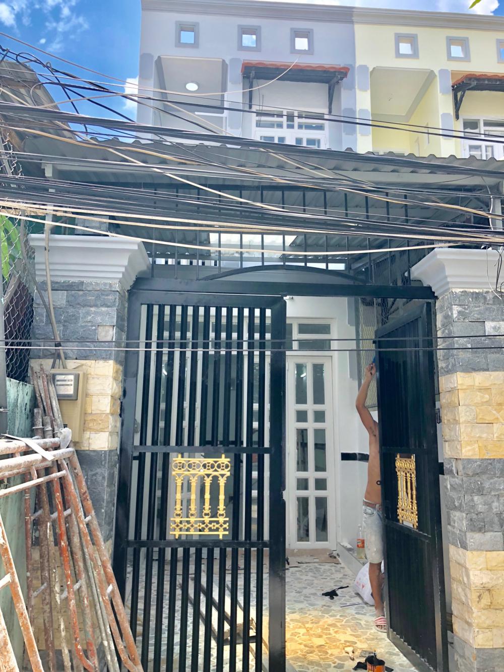 Cần bán nhanh nhà sổ hồng riêng hẻm 1716 Huỳnh Tấn Phát, Nhà Bè, DT 3x21m. Giá 2,35 tỷ