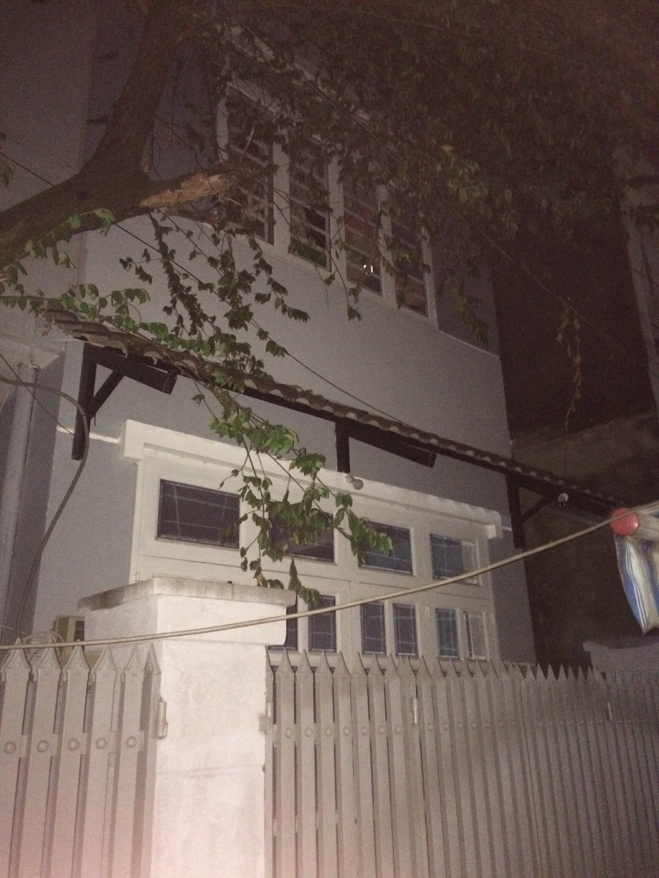Bán nhà : 1 trệt 1 lầu . đường 22 .phường Phước Long B. GIÁ 2.5 TỶ.