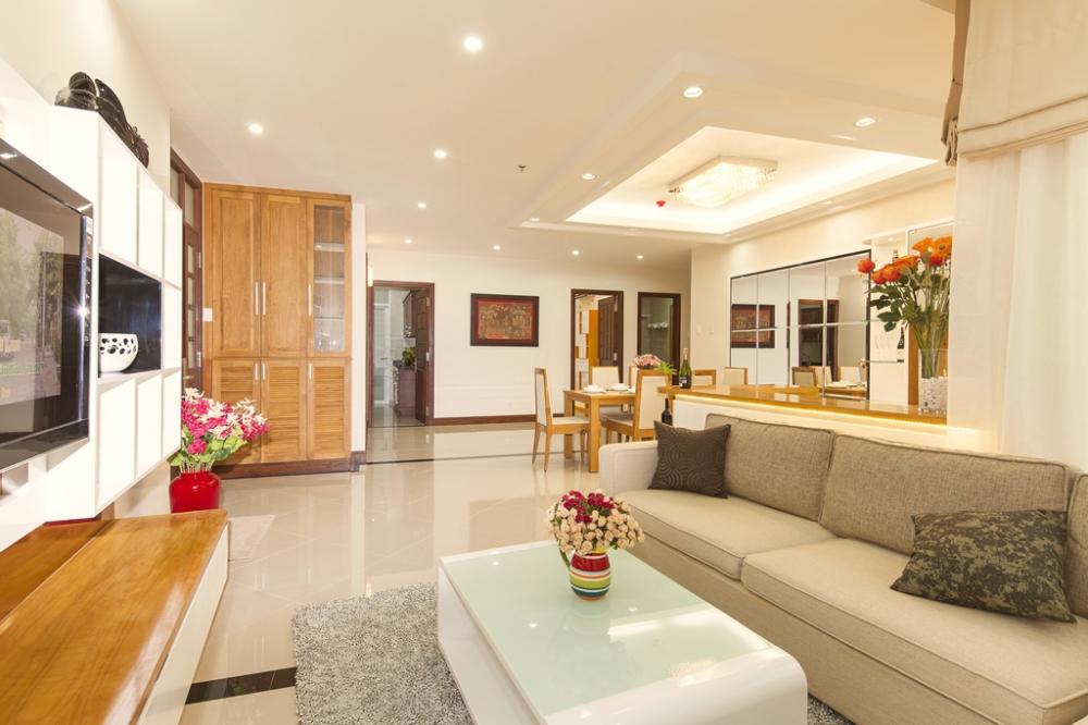 Cần bán penthouse Sky 3, Phú Mỹ Hưng, quận 7, DT: 275m2,giá: 5.5 tỷ lh 0918 0808 45