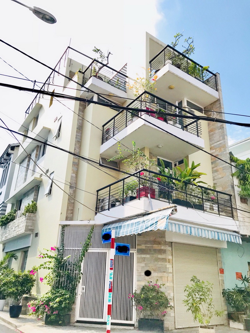 Bán nhà mặt phố tại Đường Số 40, Phường Tân Phong, Quận 7, Tp.HCM diện tích 90m2  giá 14 Tỷ