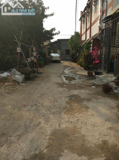 Bán nhà 2pn 70m2 đường Quách Điêu huyện Bình Chánh, giá 1.2 tỷ
