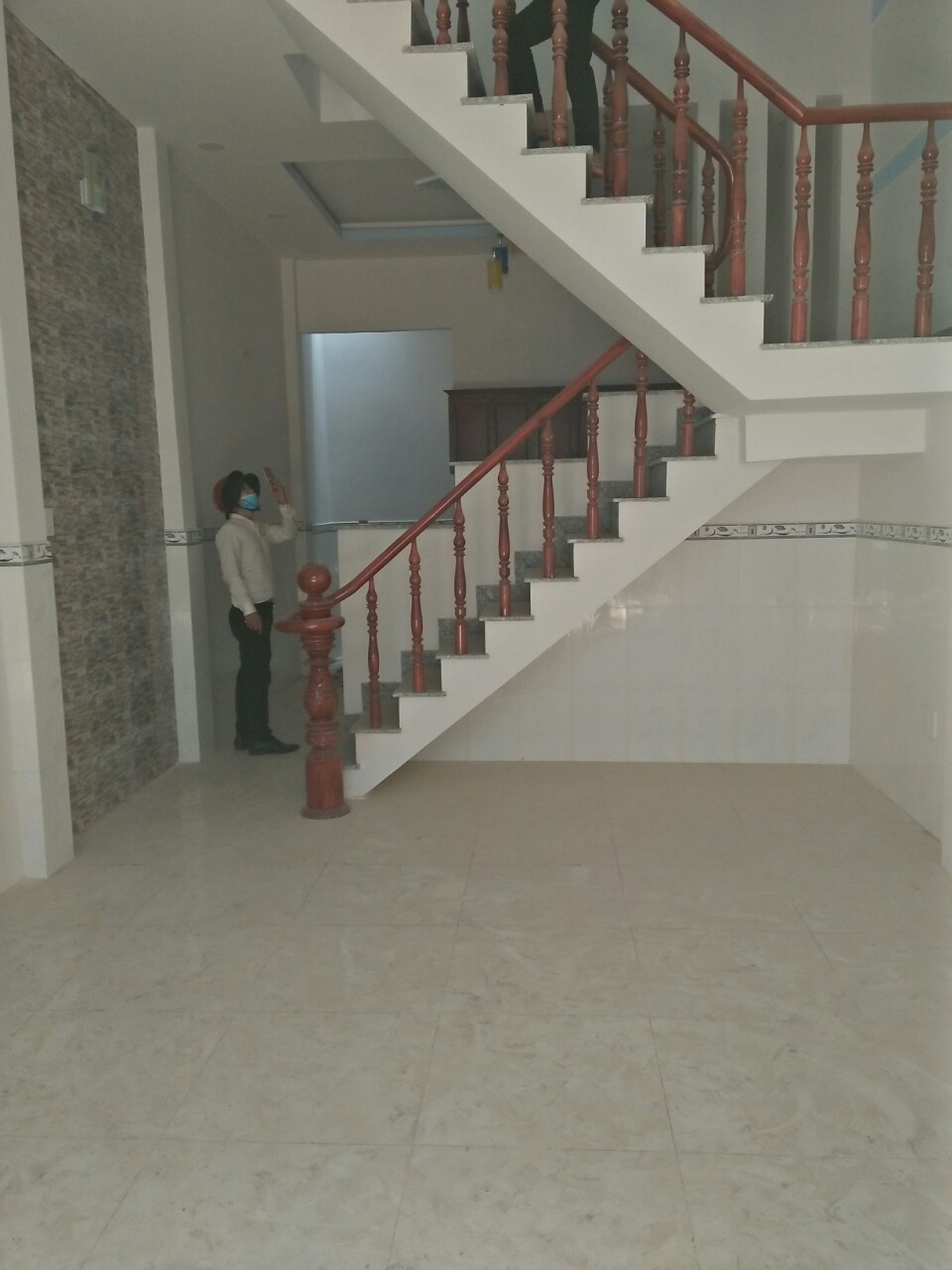 Bán nhà mới xây, DT 44m2 2pn, 2wc, tại đường liên ấp 123, Vĩnh Lộc A