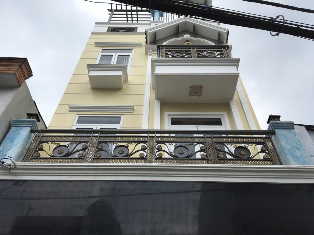 Chính chủ bán nhà 3 lầu mới, hẻm 6m, Dt: 4,5 x15m,đường Lê Văn Thọ GV.