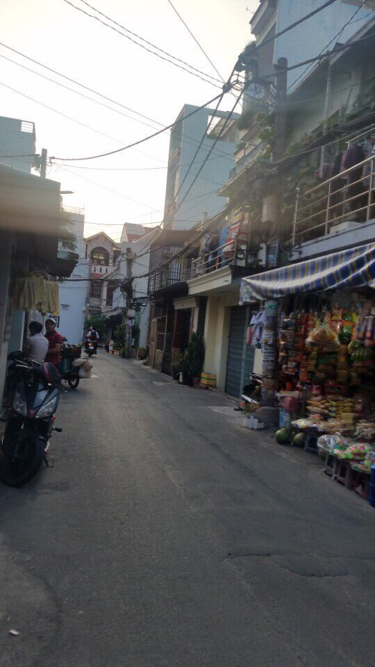 Cần tiền bán gấp nhà 2 mặt hẻm đường Gò Dầu phường Tân Sơn Nhì quận Tân Phú.