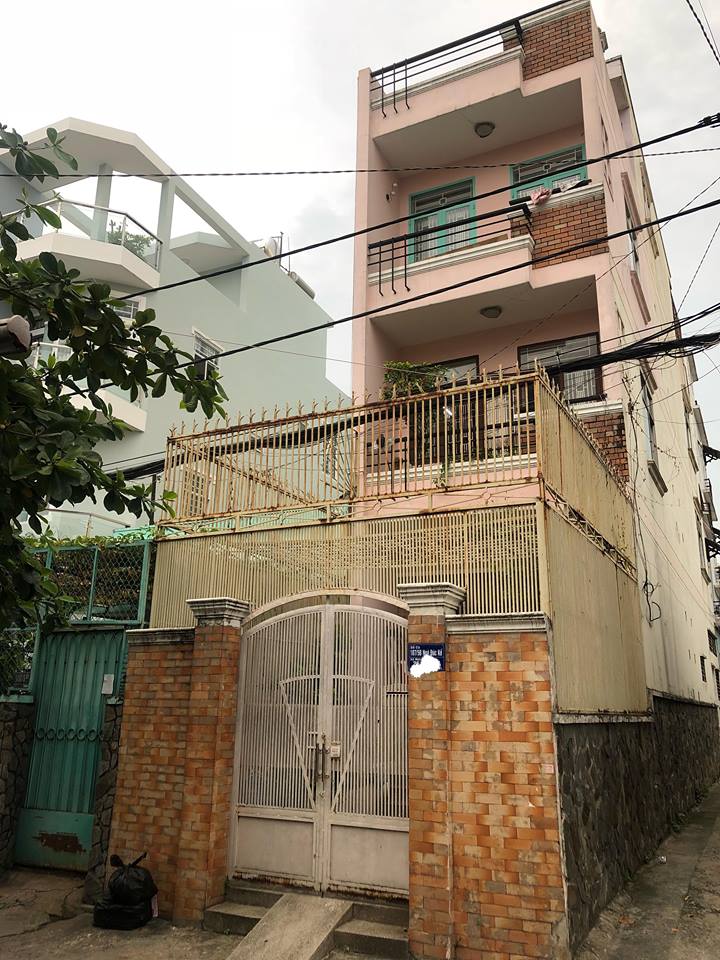 Xuất cảnh bán nhà hẻm 261 Chu Văn An, nhà mới vào ở ngay, giá 7.2 tỷ