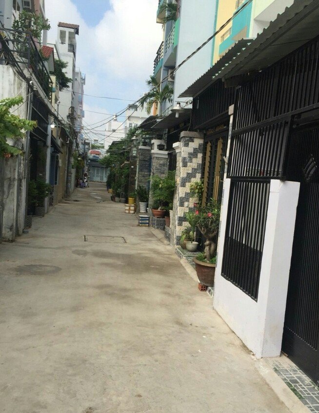 Bán nhà cấp 4 hẻm 1135/39 Huỳnh Tấn Phát, Phú Thuận, Q7