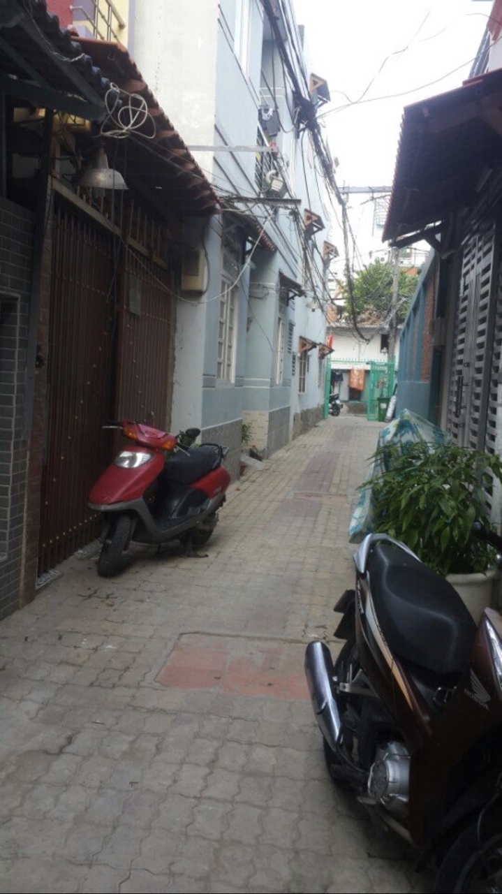 Bán gấp nhà hẻm 458 đường Huỳnh Tấn Phát, Phường Bình Thuận, Quận 7