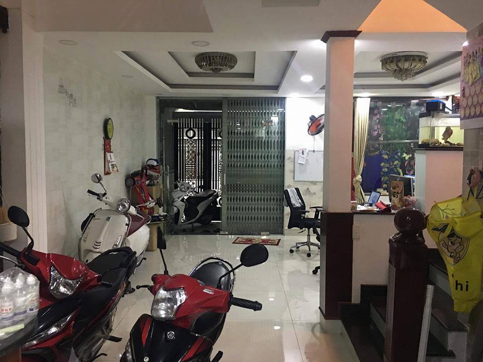Bán nhà biệt thự mặt tiền cư xá Nguyễn Đình Chiểu, Phú Nhuận,72m2, giá 10.5tỷ