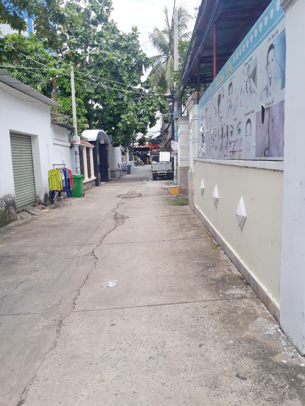 Bán nhà mặt tiền đường số 35 Phường Bình Thuận Quận 7