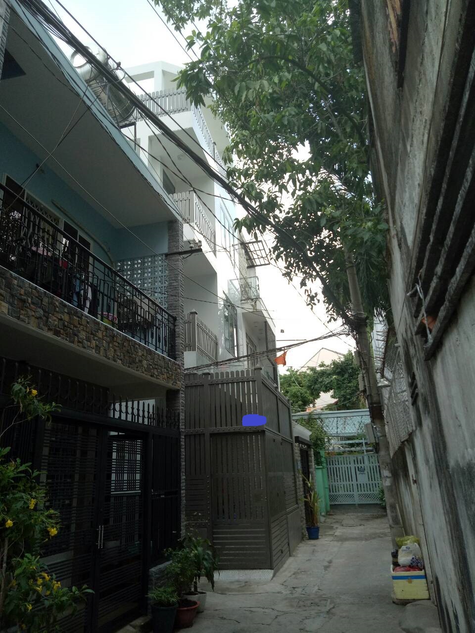 Nhà tuyệt đẹp 3 lầu ở ngay tại Nguyễn Thượng Hiền
