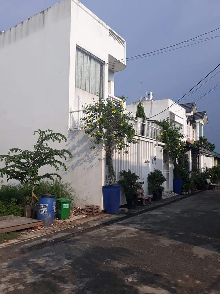 Bán nhà riêng 1 xec tại đường Lê Văn Quới, Bình Tân, 4mx15m, cấp 4 Hẻm 6m, giá 4.3tỷ