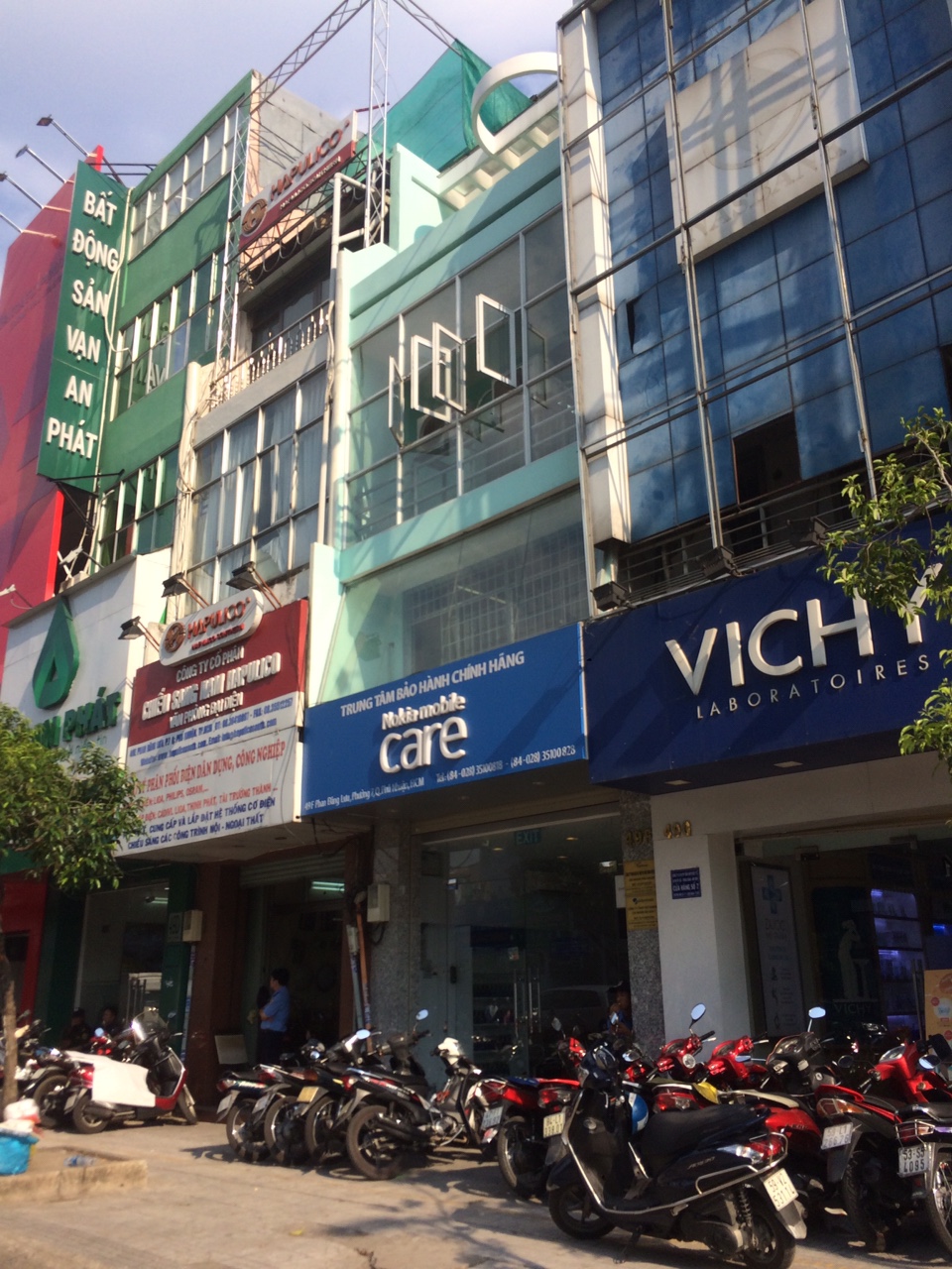 Nhà bán HXH Nguyễn Văn Đậu. Bình Thạnh. 4,3 x 15. Giá 6,3 tỷ.