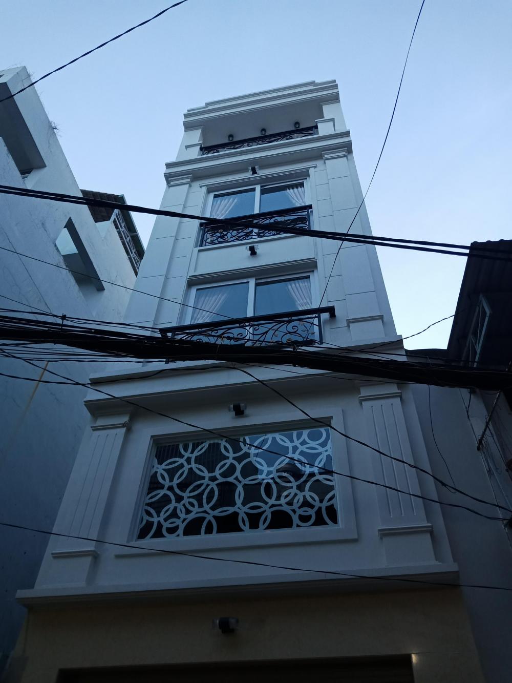 Bán nhà mới 100% HXT DT: 4.2x11m Giá:7T450  đường hẻm lớn Nguyễn Văn Đậu