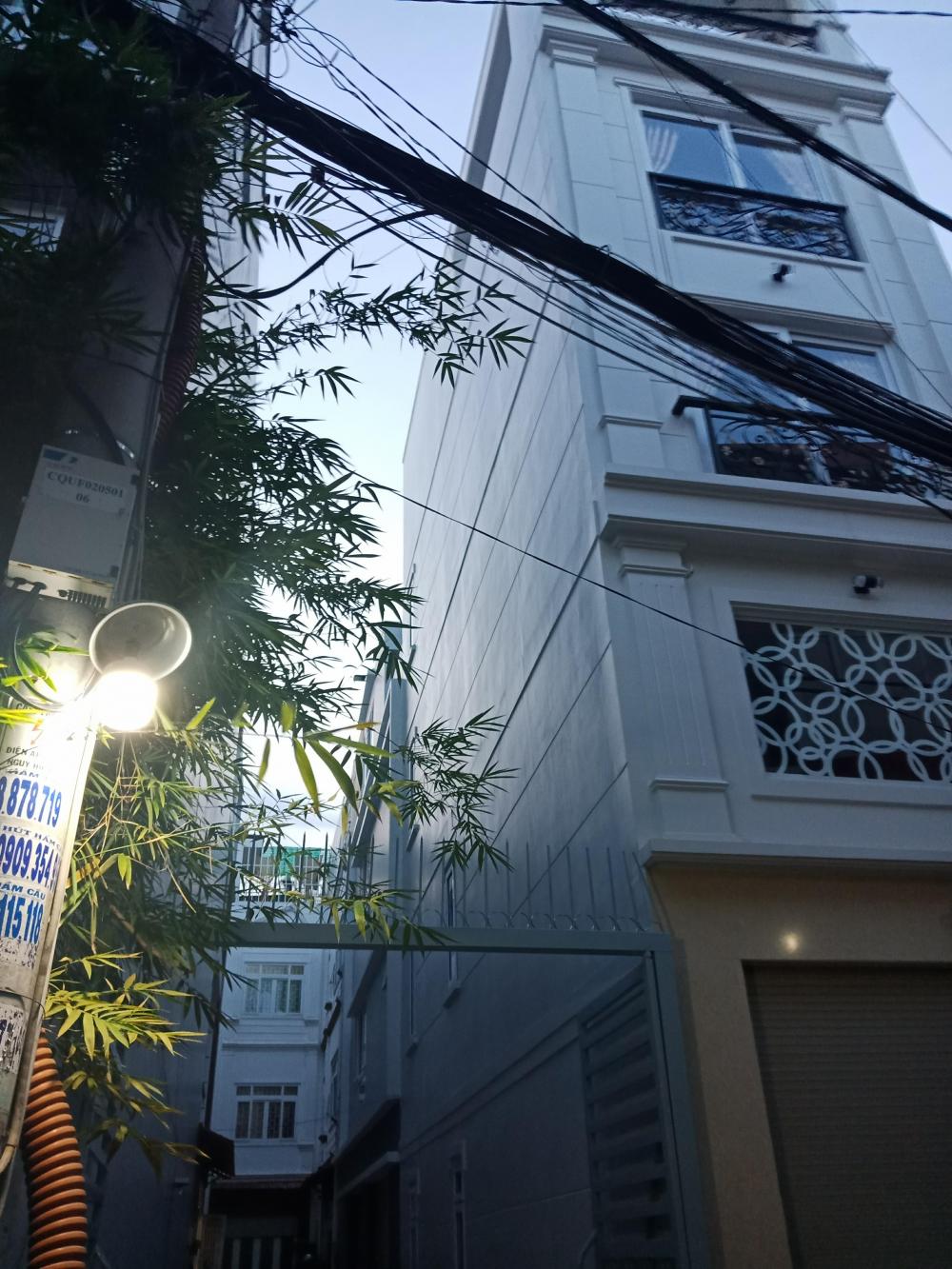 Bán nhà mới 100% HXT DT: 4.2x11m Giá:7T5  đường hẻm lớn Lê Quang Định