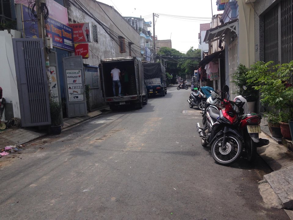 Bán nhà hẻm xe tải đường Nguyễn Xuân Khoát P.Tân Sơn Nhì Q.Tân Phú