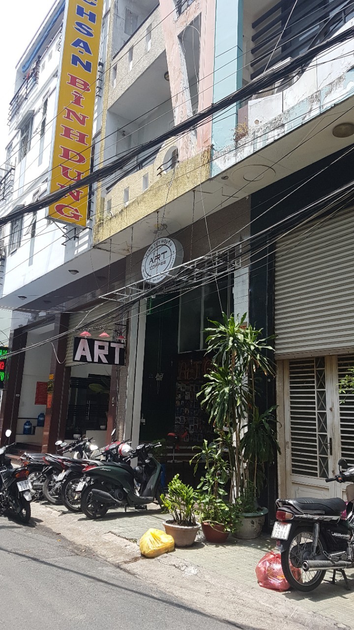 Bán nhà vị trí tại  đường Hoa Cúc, Phú Nhuận, Diện tích: 4x16m gồm 1 trệt + 1 lửng + 3 lầu + 1 ST