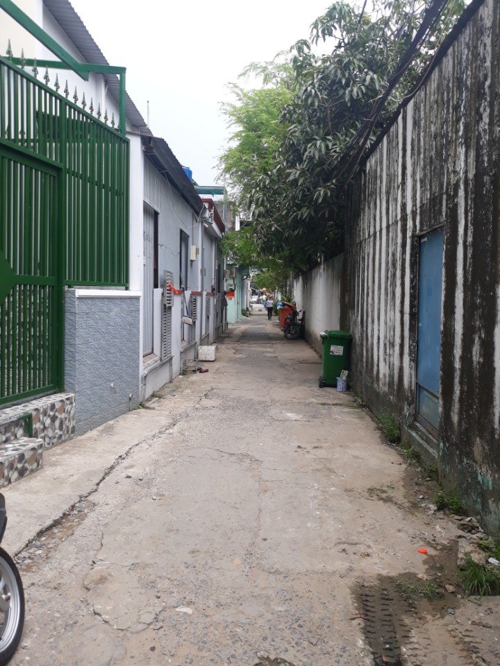 Bán nhà hẻm 440 Huỳnh Tấn Phát, Quận 7