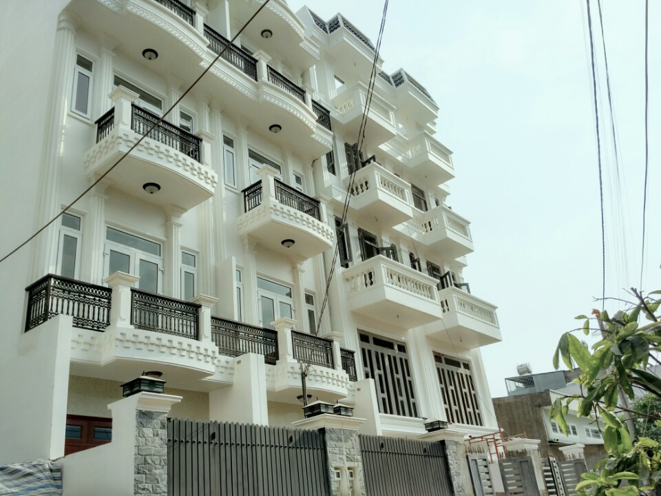 Bán gấp 2 căn Nhà Phố Tô Ngọc Vân quận 12, 1 trệt, 3 lầu, sân xe hơi hẻm 6m