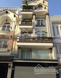Bán nhà tốt mặt tiền Lê Hồng Phong, DT: 4.5x16m, giá trên 13 tỷ