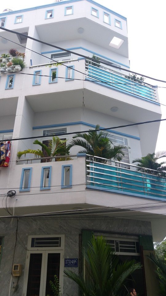 Bán nhà căn góc 2 mặt tiền hẻm xe hơi 148 Nguyễn Bình, Nhà Bè. DT 4,6x9m, 3 lầu. Giá 1,65 tỷ