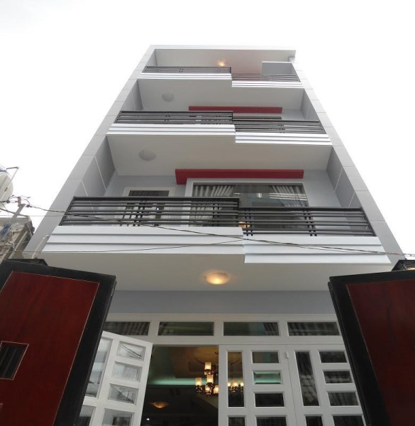 Nhà mới xây HXH Nơ Trang Long, (4.5x15m)  3 tầng +sân thượng đẹp