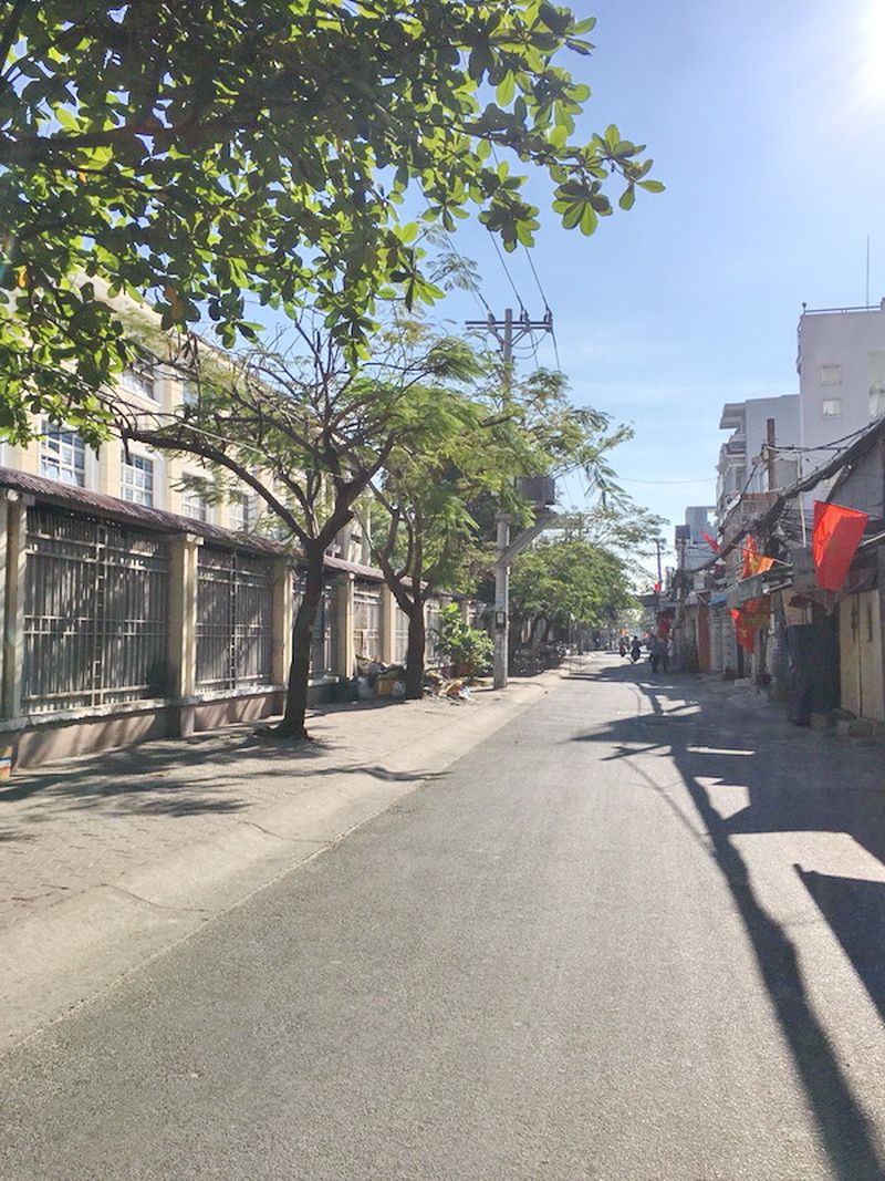 Bán gấp nhà mặt tiền đường Lâm Văn Bền, Phường Tân Thuận Tây, Quận 7, giá: 15 tỷ