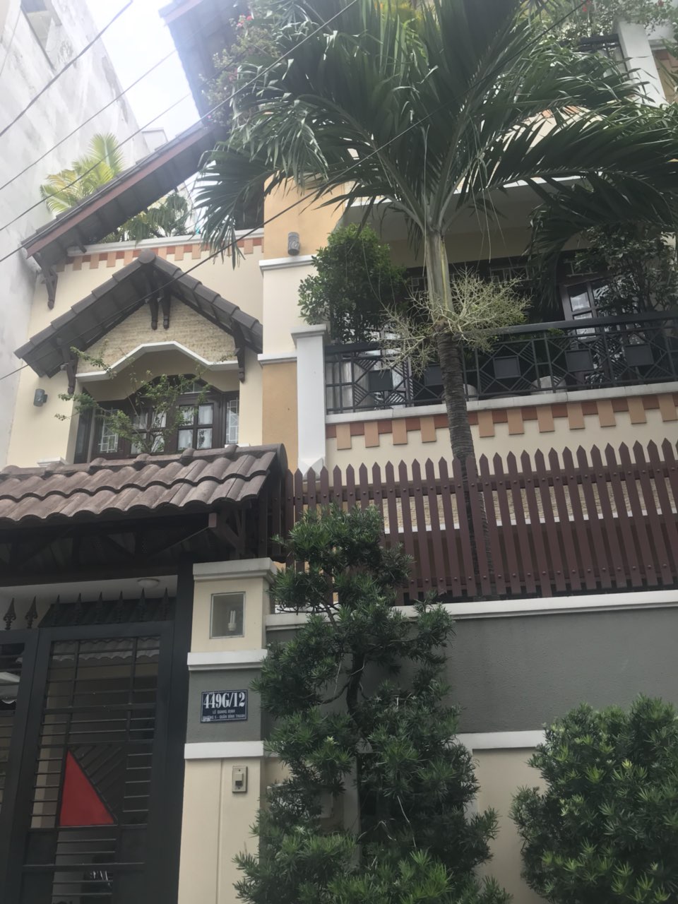 Cần bán  biệt thự siêu đẹp HXH 6m đường Bùi Đình Túy, p26 Q.BT,1T,3lầu, giá 8.8 tỷ 