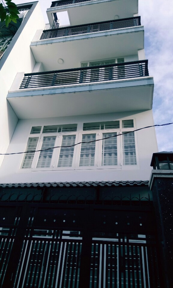Bán nhà mặt tiền đường Bàu Cát, diện tích DT: 4x18m