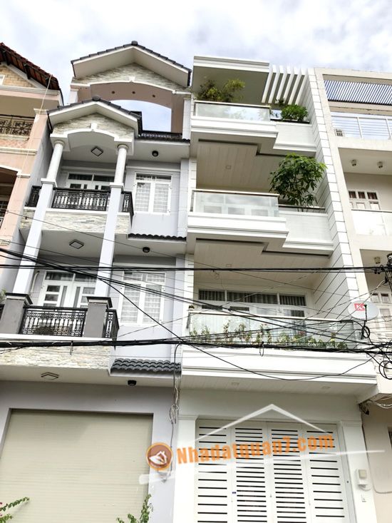 Cần bán nhà 3 lầu mặt tiền Nam Long Phú Thuận, Quận 7.